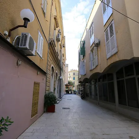 아파트 Prokonzul 2br In Old Town *
