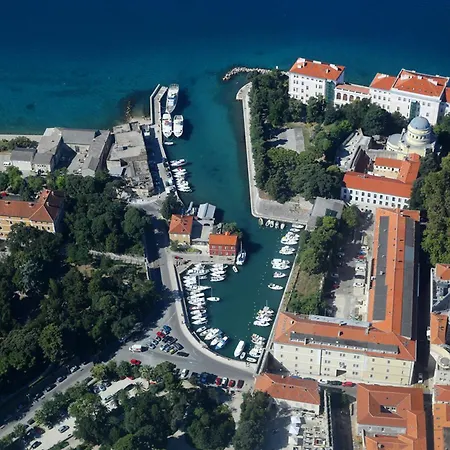Apartment Prokonzul 2Br Apartment In Old Town Zadar