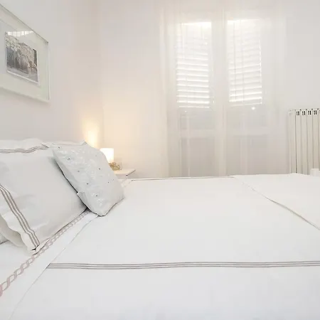 Apartment Prokonzul 2Br Apartment In Old Town Zadar